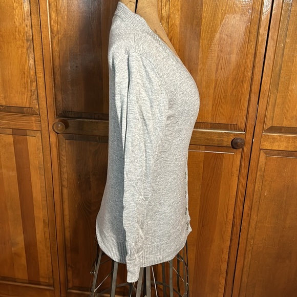 Gray wool blend cardigan from under armour - Picture 6 of 9